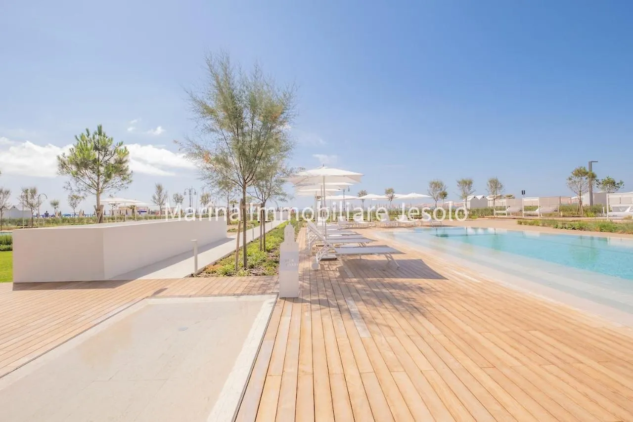 The Summer Houses Τζεσόλο Λίντο 0*,